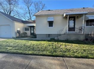 129 Eastholm Ave, Akron, OH 44312