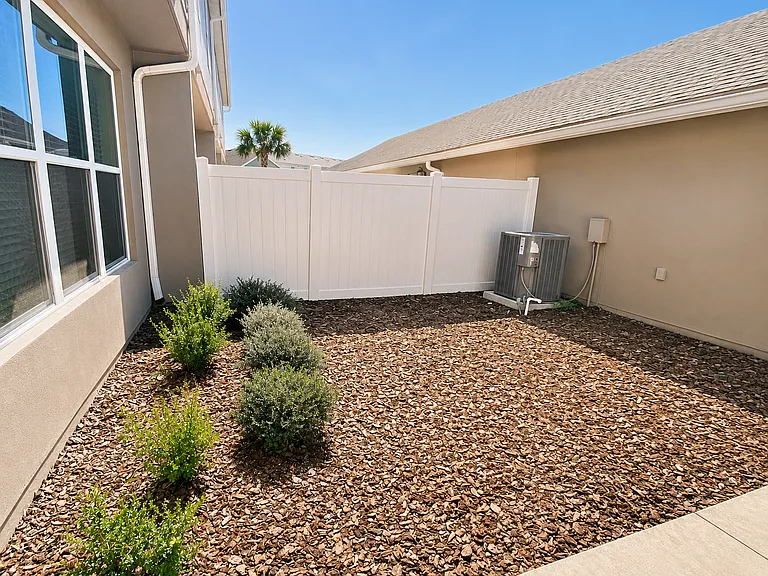 15555 Honeybell Dr — Photo 8