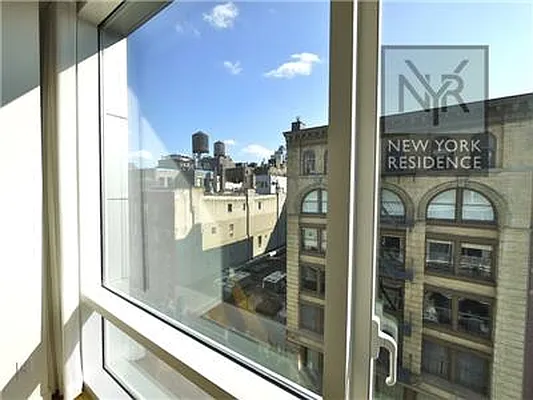 Rented by New York Residence | media 34