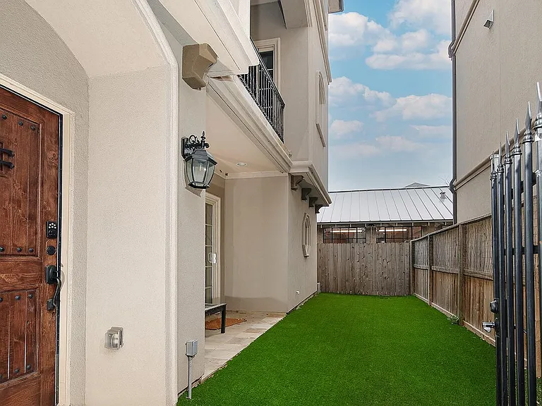 514 Cortlandt St #B — Photo 4