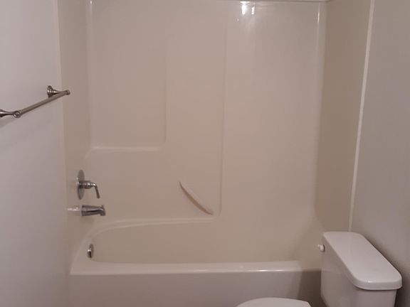 5th image of 2567 Prospect Dr APT 4