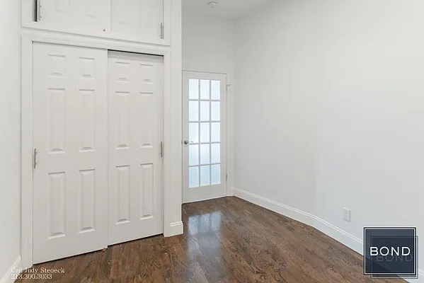 Rented by Bond New York | media 8