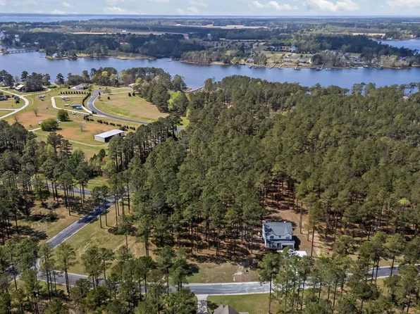 55 Ocracoke Dr Lot 27 & 27a, Oriental, NC 28571
