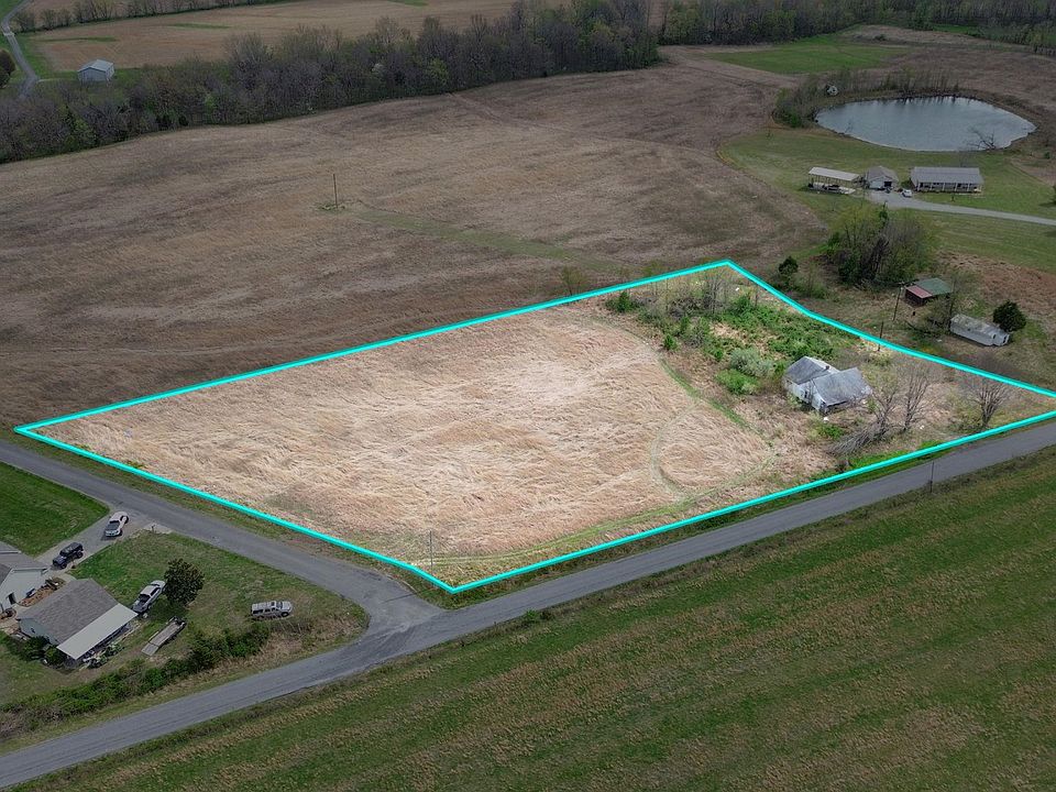 1st image of 3162 Chapel Hill Rd
