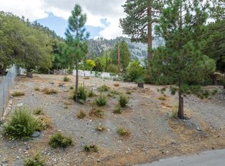 5240 Desert View Dr, Wrightwood, CA 92397
