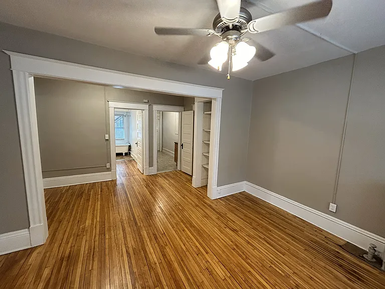 Blaisdell Avenue Apartments — Photo 17