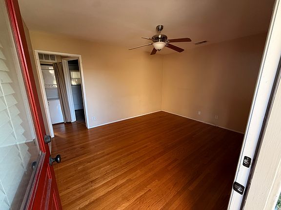 3rd image of 93 El Nido Ave