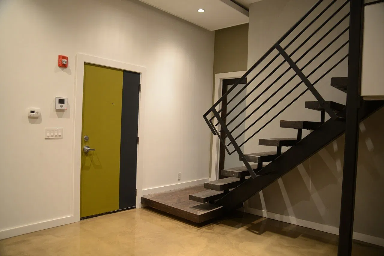 1533 Chestnut St. — Photo 4