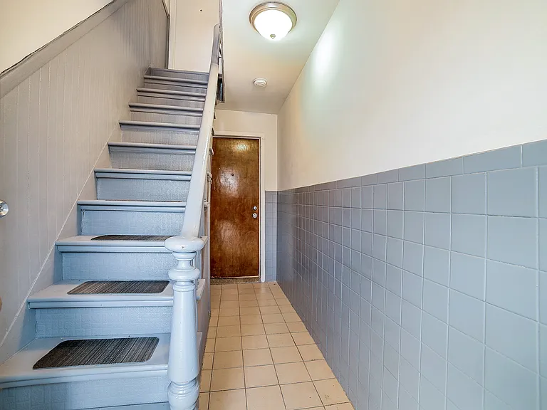 176 McWhorter St #3 — Photo 11