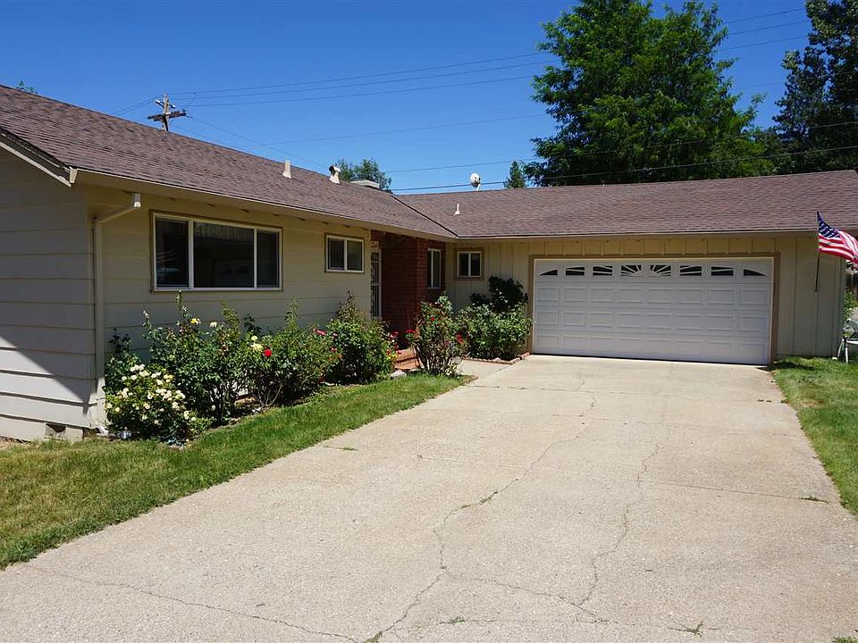 1st image of 211 Alder Ct