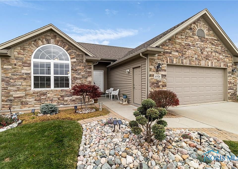 1st image of 6926 Old Pine Ln