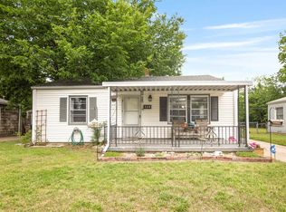 729 S Terrace Dr, Wichita, KS 67218