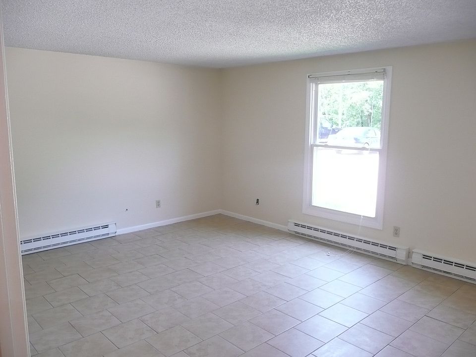 15 Back River Road Apartment Rentals Dover, NH Zillow