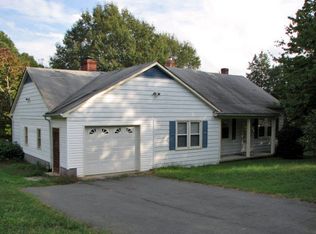 5105 Barnesville Hwy, Red Oak, VA 23964