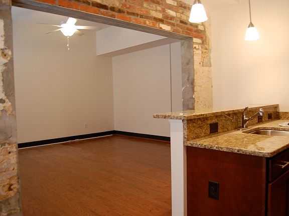 5th image of 306 E Broad St #5-3A