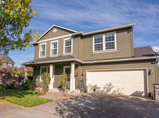 2336 Freedom Dr, Hood River, OR 97031