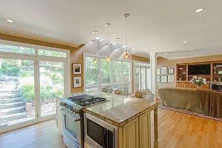 525 Spring Valley Rd NW — Photo 21