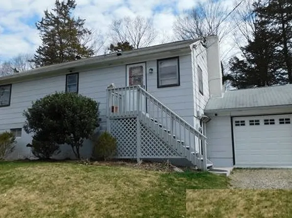 381 Bennetts Farm Rd, Ridgefield, CT 06877