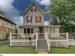 19 Ridgeway Ave, Norwood, PA 19074