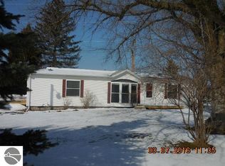 206 High St, Omer, MI 48749