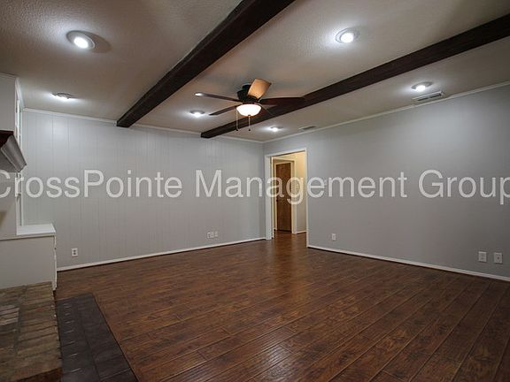 5th image of 4711 Edinburgh Dr