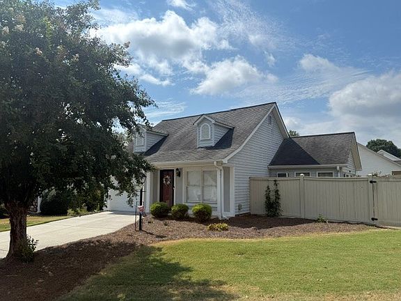 2nd image of 112 Brittania Cir