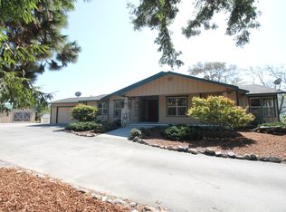 1806 Riverbar Rd, Fortuna, CA 95540