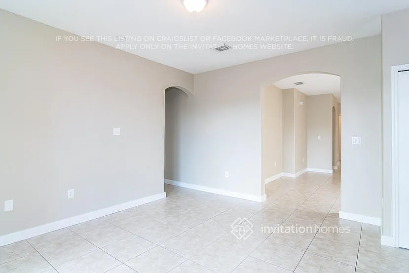 9141 SW 152nd Ct Miami, FL 33196 — Photo 4