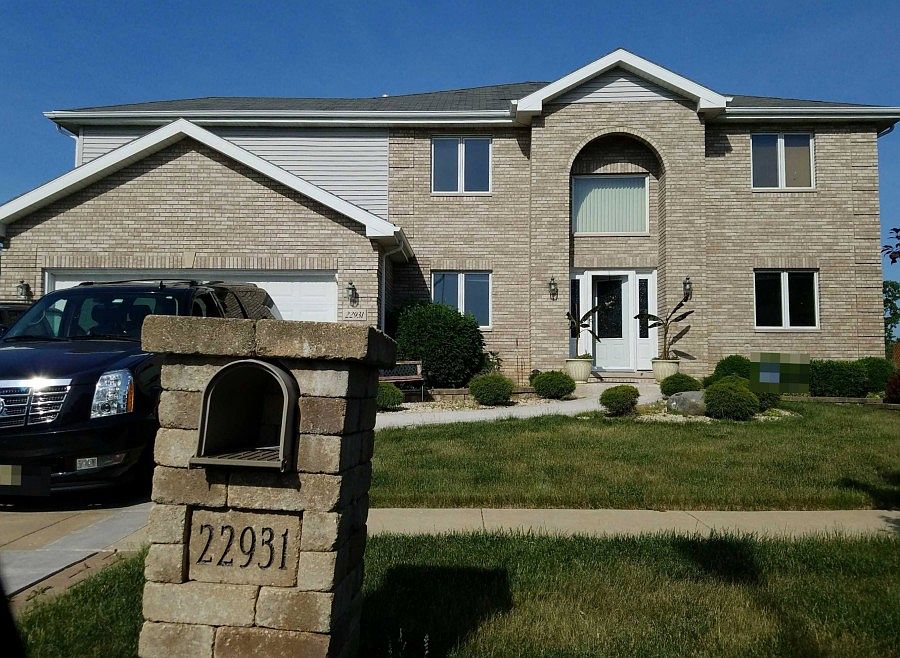 1st image of 22931 Eastbrook Dr