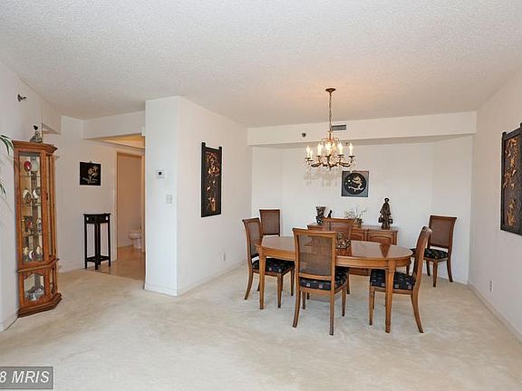 4th image of 5809 Nicholson Ln APT 605