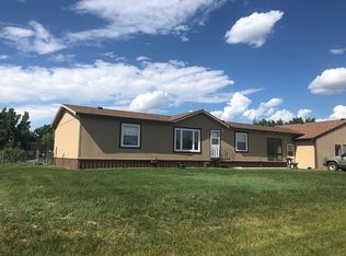 160 Sleigh Rd, Pierre, SD 57501