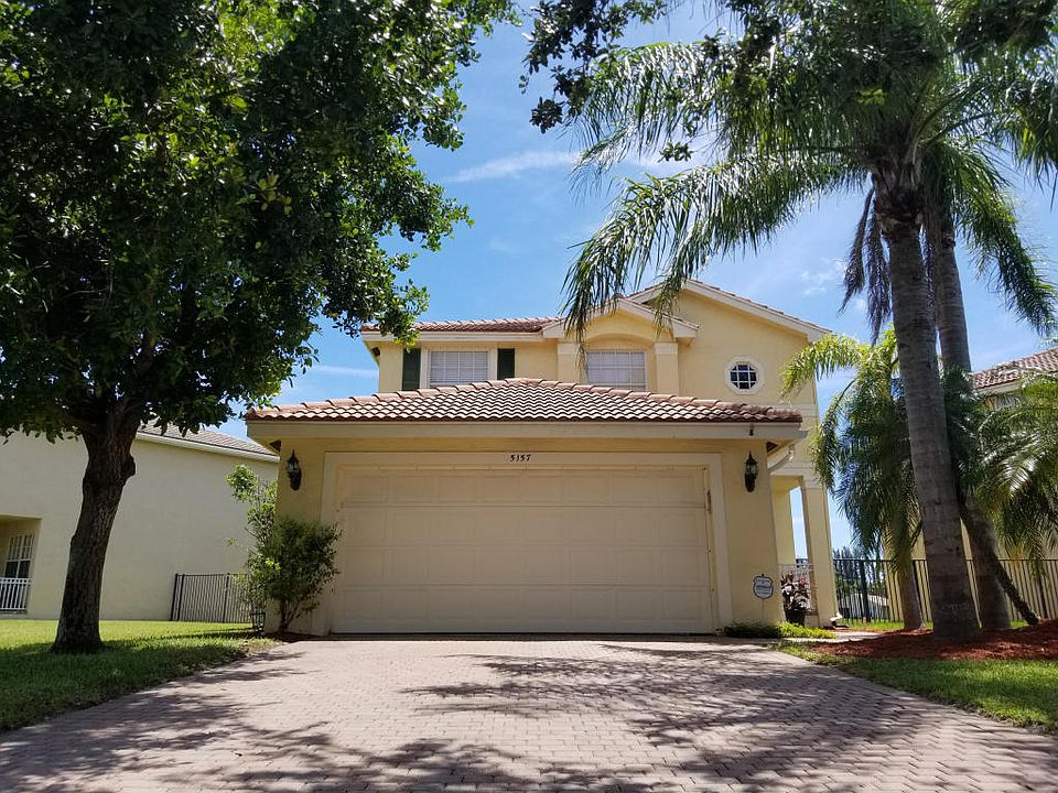 1st image of 5157 Aurora Lake Cir