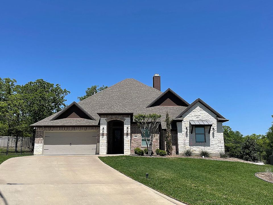 Oakwood Custom Homes