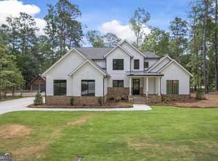 1301 Grayson Pointe Dr, Buckhead, GA 30625