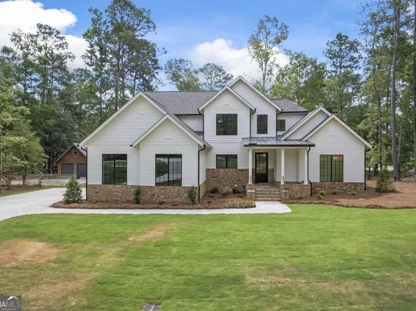 1301 Grayson Pointe Dr, Buckhead, GA 30625