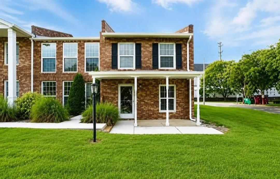 2 bed, 1440 sqft, $1,450 — Photo 1