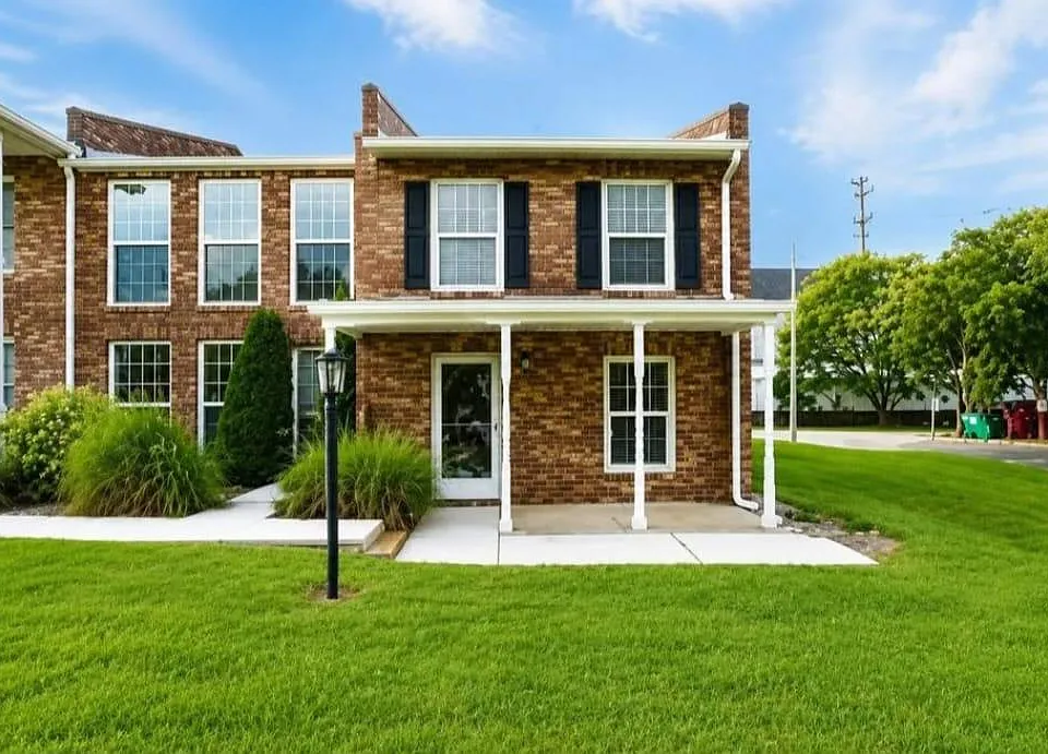 5850 Cypress Gardens Blvd #608