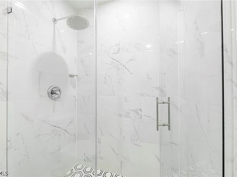 17334 Birchwood Ln — Photo 25