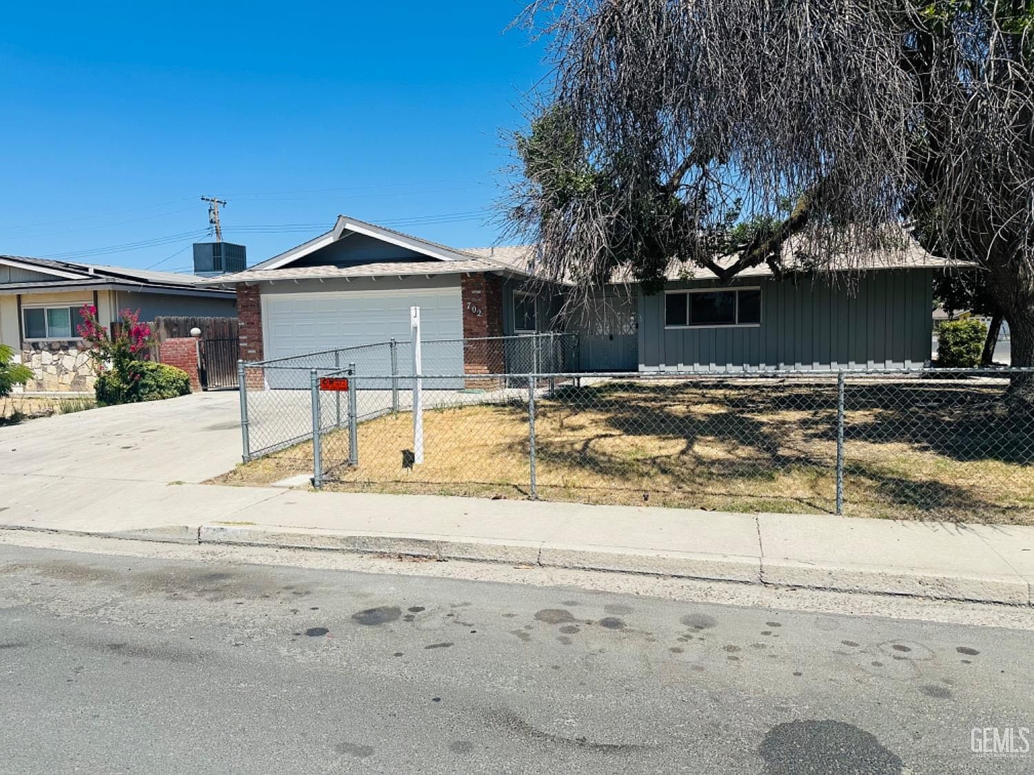 702 Union St, Delano, CA 93215 MLS 202407531 Zillow