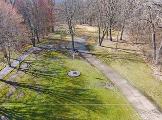 12537 Frost Rd, Hemlock, MI 48626