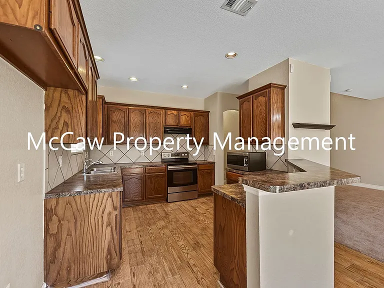 1133 Kielder Ct — Photo 5