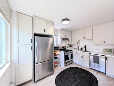89 Roosevelt Way APT 2, San Francisco, CA, 94114