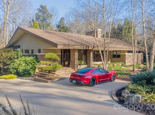 2827 Rothwood Dr, Charlotte, NC 28211