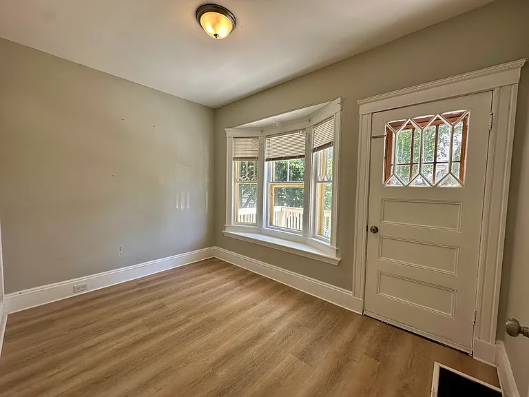 18 Bromfield Rd #2 — Photo 6