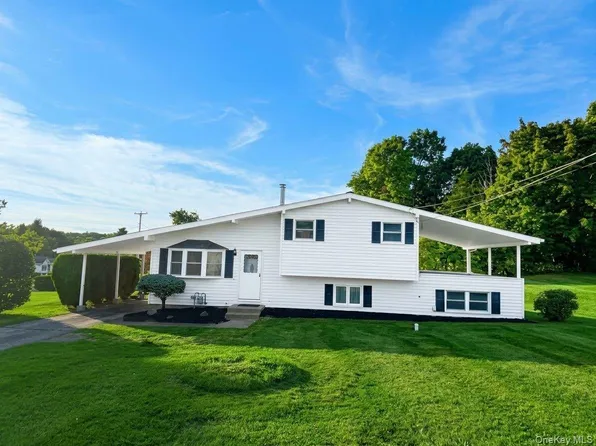 1 Barbara Lane, Wappingers Falls, NY 12590