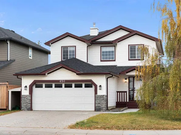 650 N Harvest Hills Dr NE, Calgary, AB T3K 4H6