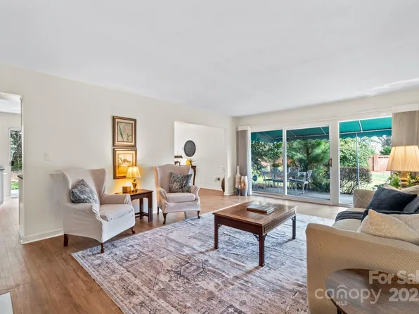 7000 Quail Hill Rd, Charlotte, NC 28210