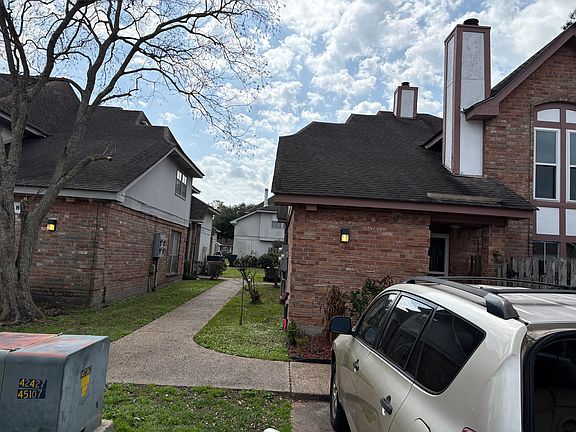5th image of 70 Cypress Grove Ct
