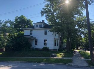 628 Dolbee Ave SE, Grand Rapids, MI 49506
