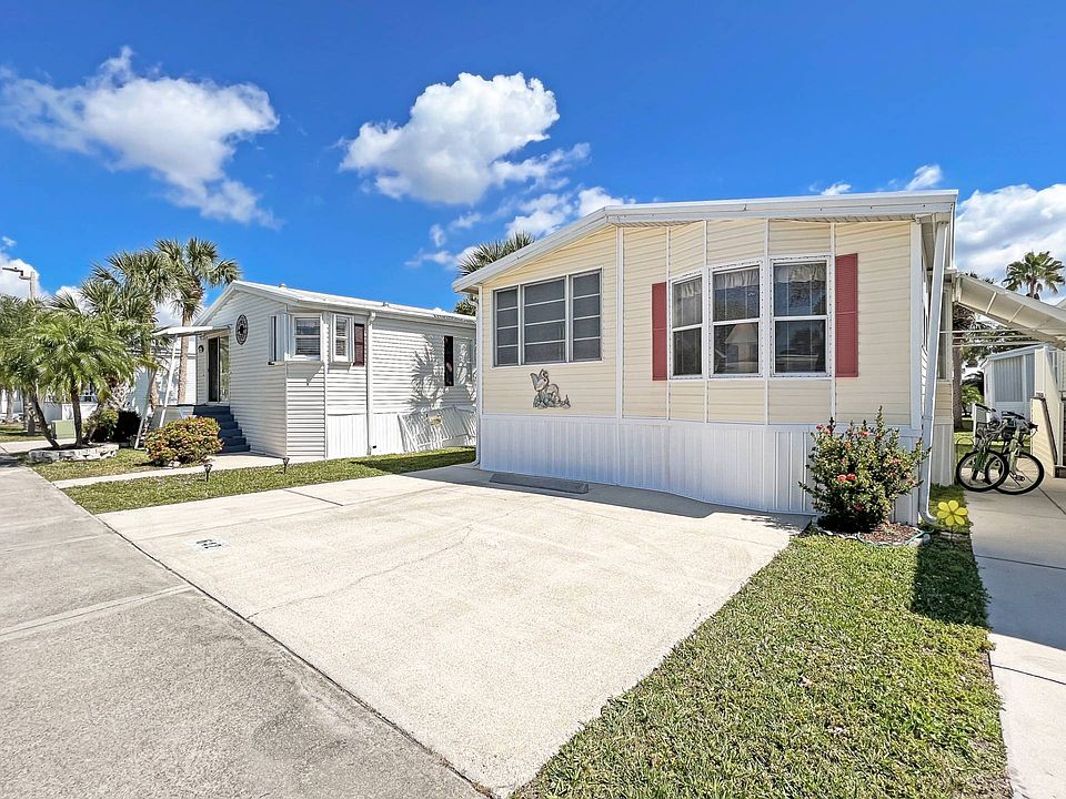 1st image of 642 Playa Ln